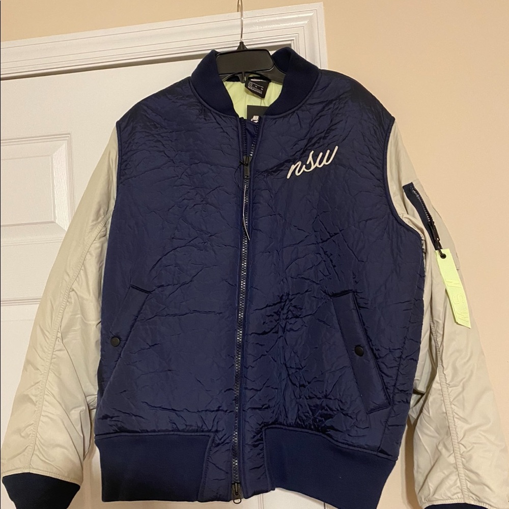 New men heavy weight Nike jacket